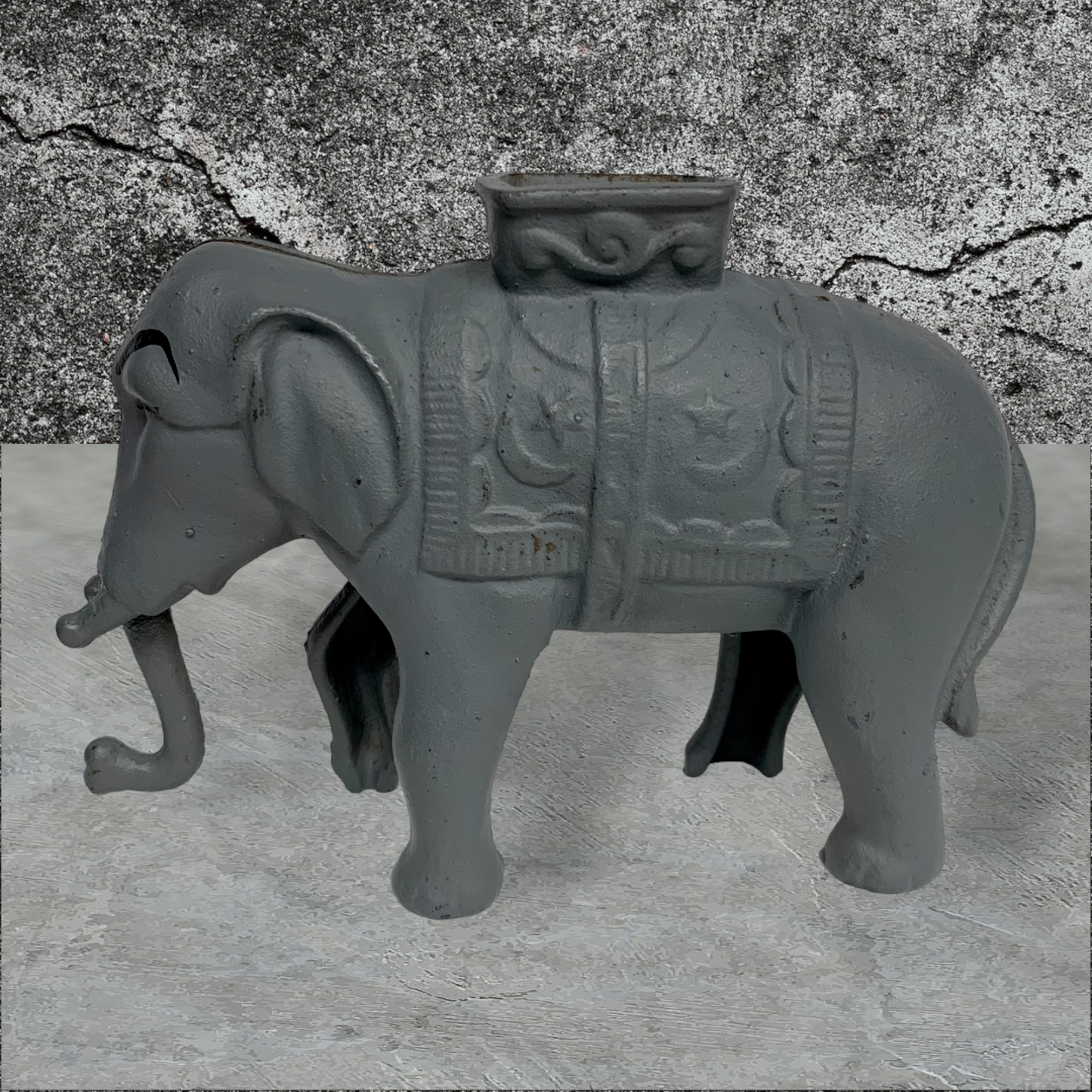 Cast Iron Elephant Bank